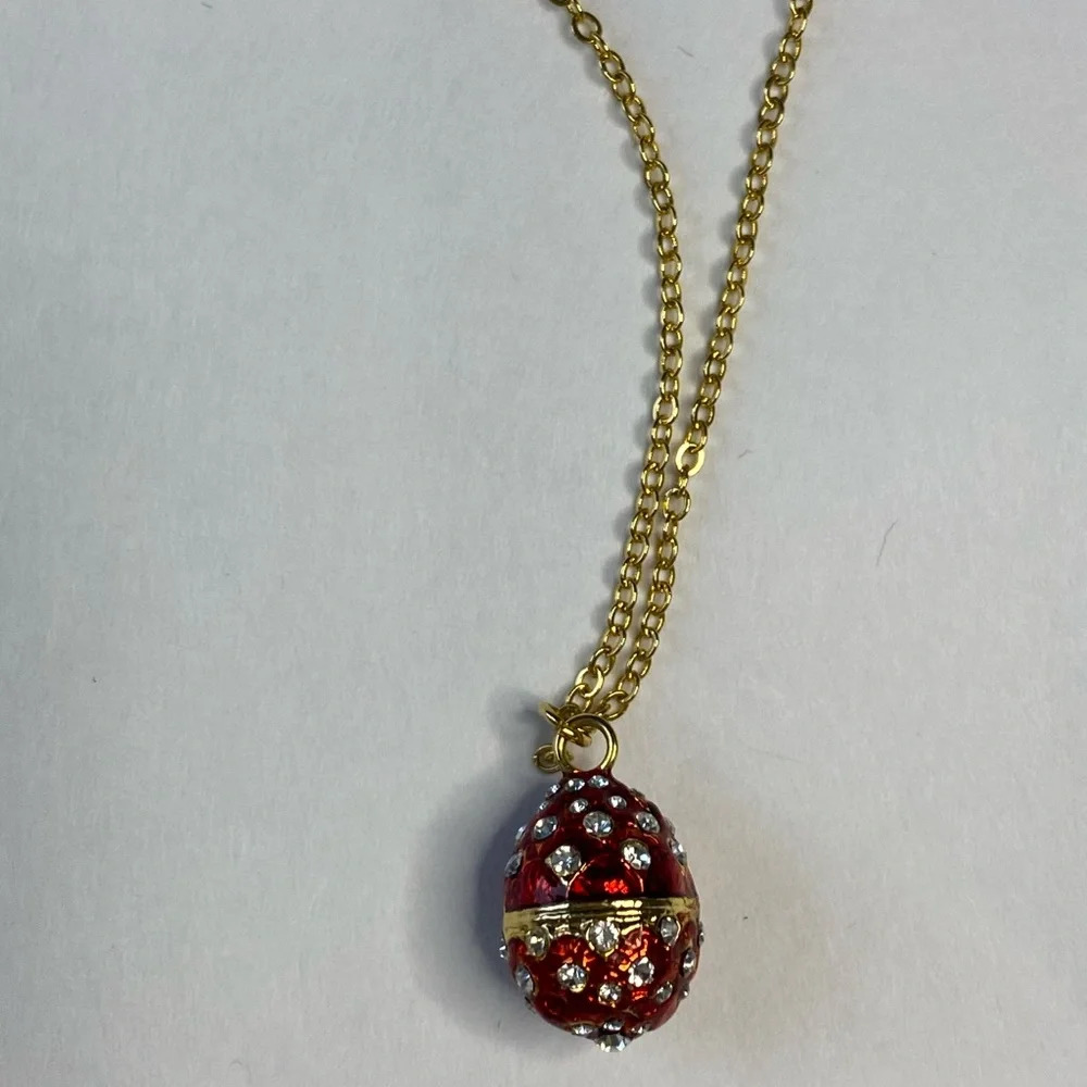 Red crystal enameled egg gift set inpired in the famous faberge eggs